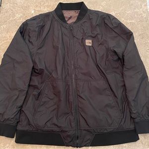 Good Condtion North Face Men’s XL Reversible Camo/Black Bomber! Limited Size.